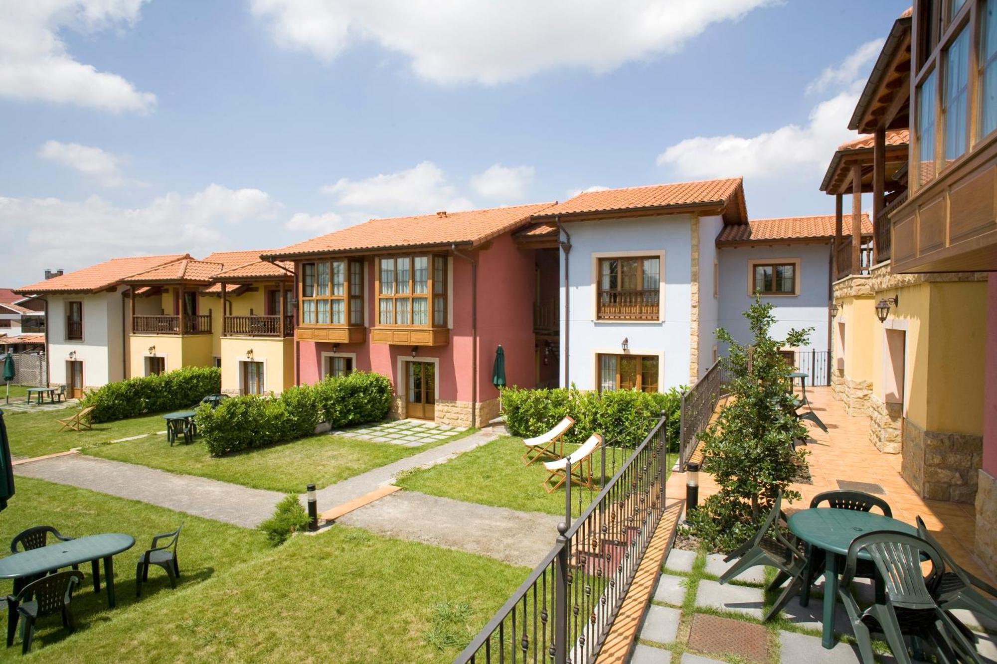 Apartamentos Rurales Antojanes Гранда Экстерьер фото