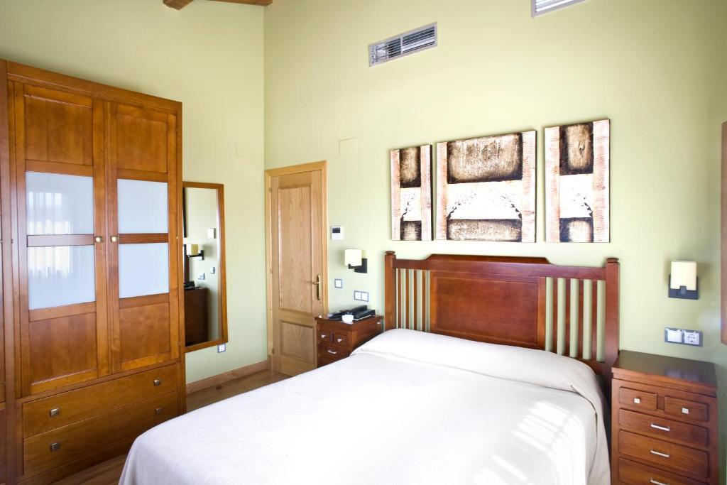 Apartamentos Rurales Antojanes Гранда Экстерьер фото
